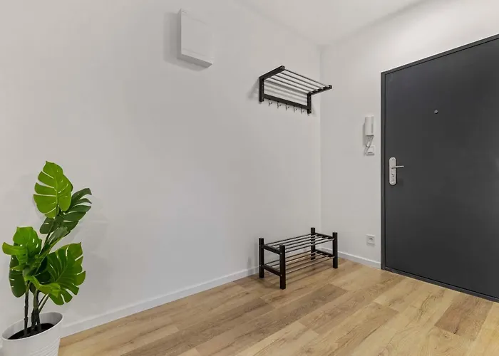 Appartamento 2 Bedroom Steps To Nivy Station